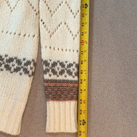 Maurices - button up cardigan sweater. Size S - Picture 9 of 9